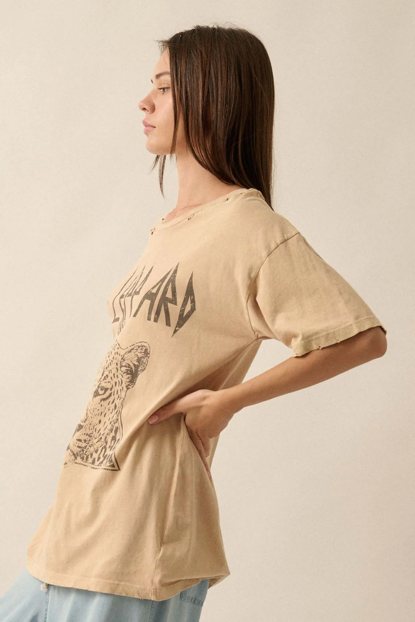 Def Leppard Distressed Oversize Graphic Tee