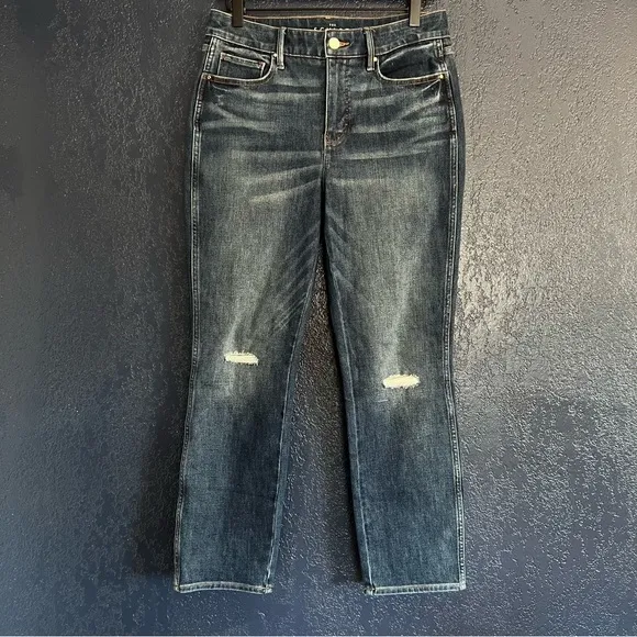 Sz6 White House Black Market High-Rise Sculpt Destructed Straight Jeans